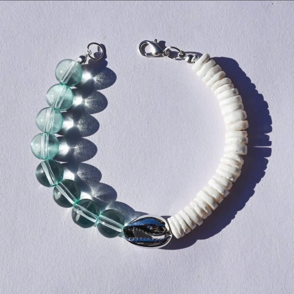 Handmade Sea Glass Bead & White Shell Bracelet
